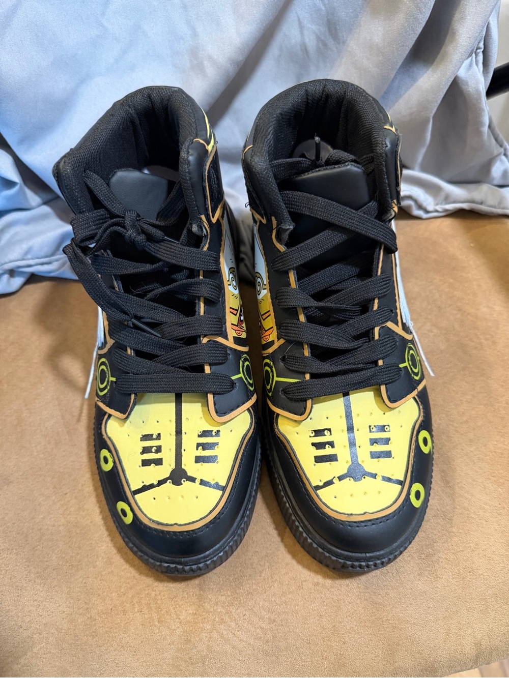 Men's Athletic High-Top Sneakers in Black and Yellow